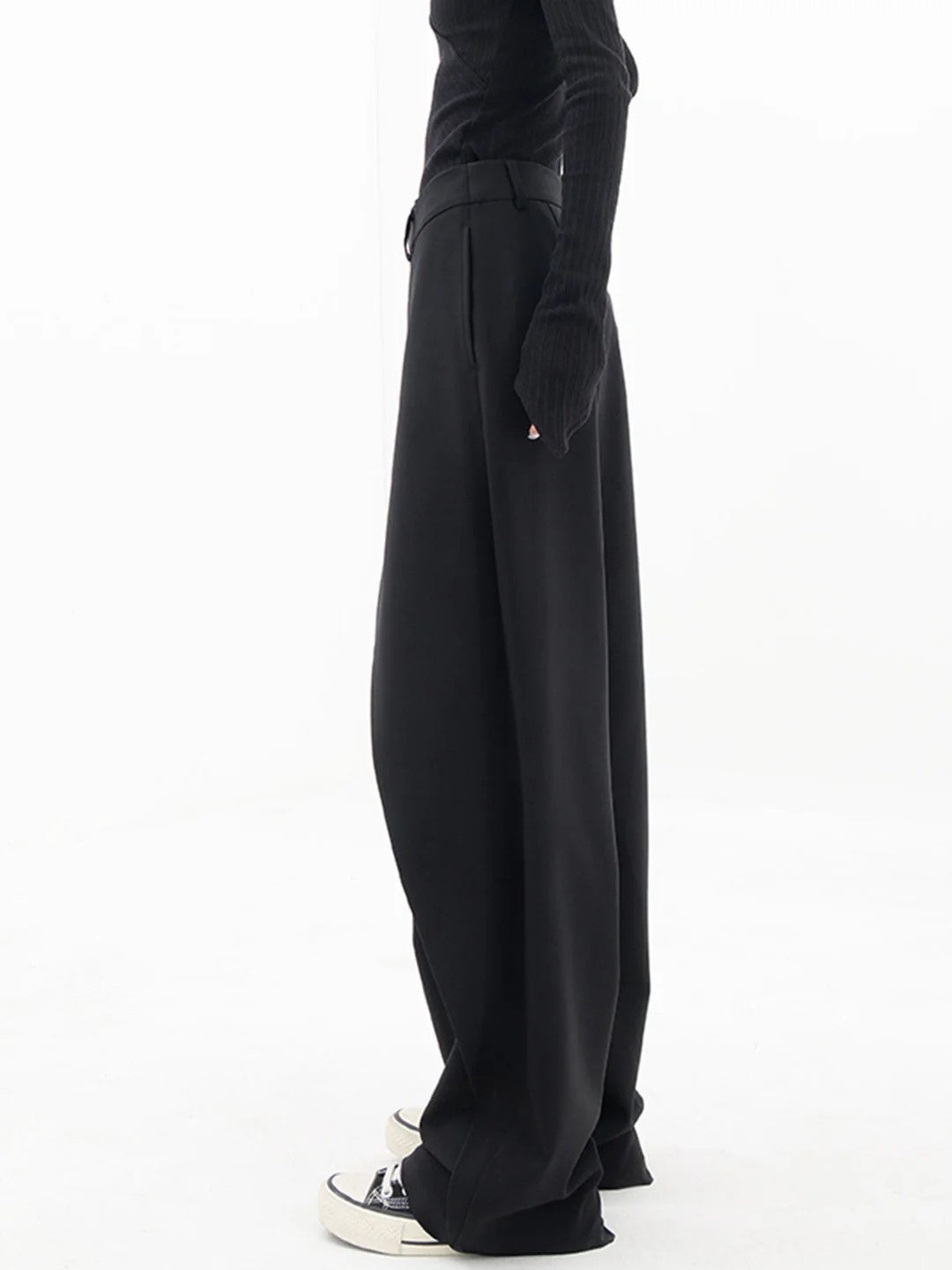 Elena | Avant-Garde Hosen aus hochwertigem Handwerk